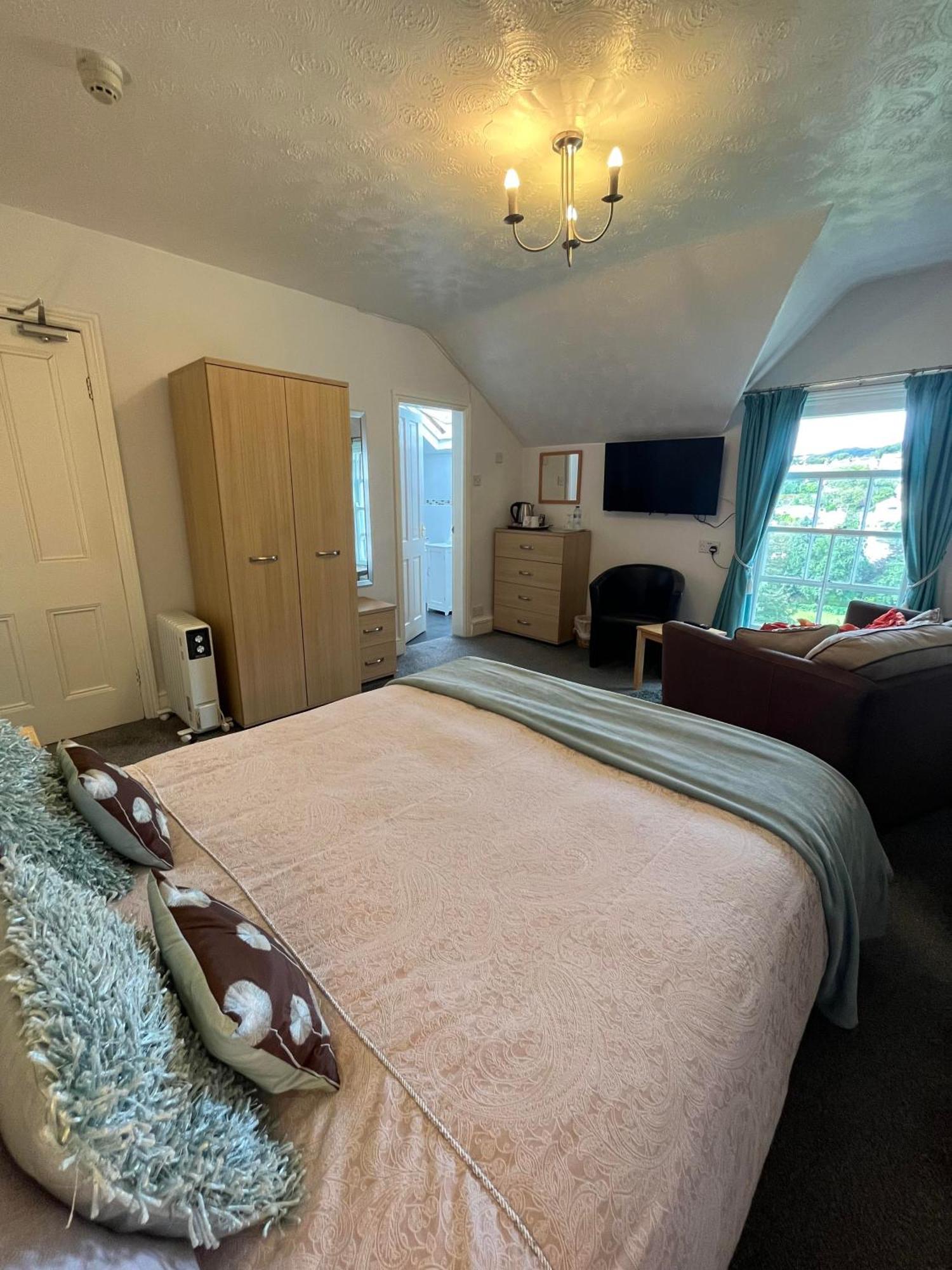 קונווי Bryn Derwen Guest House חדר תמונה