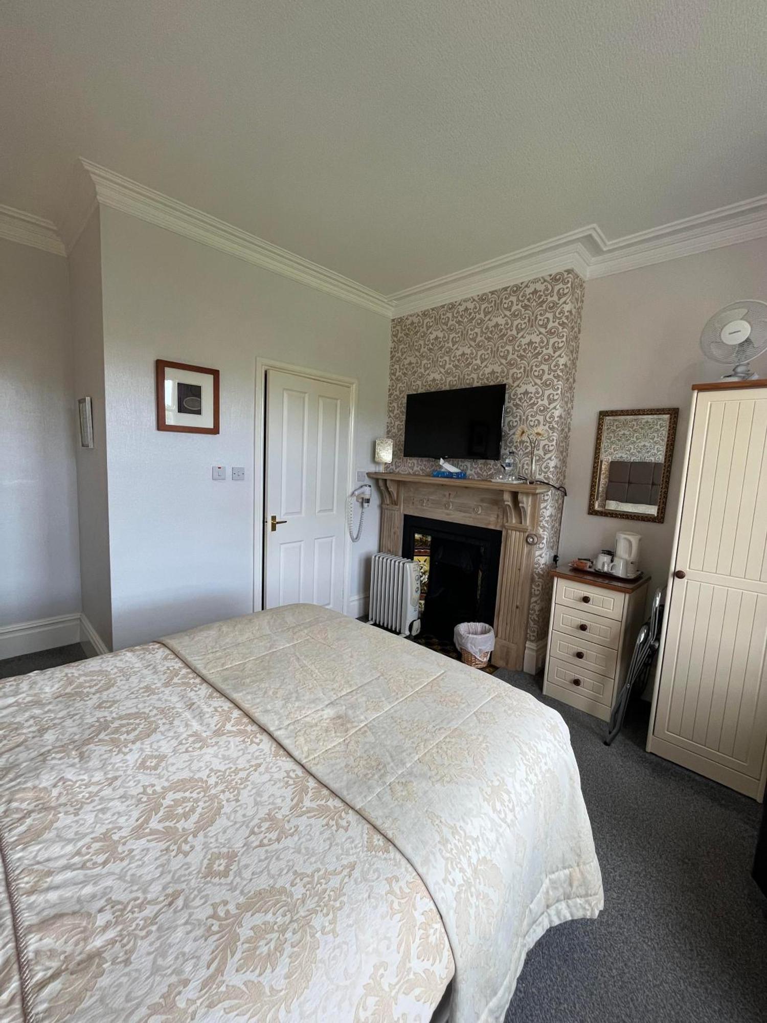 קונווי Bryn Derwen Guest House חדר תמונה