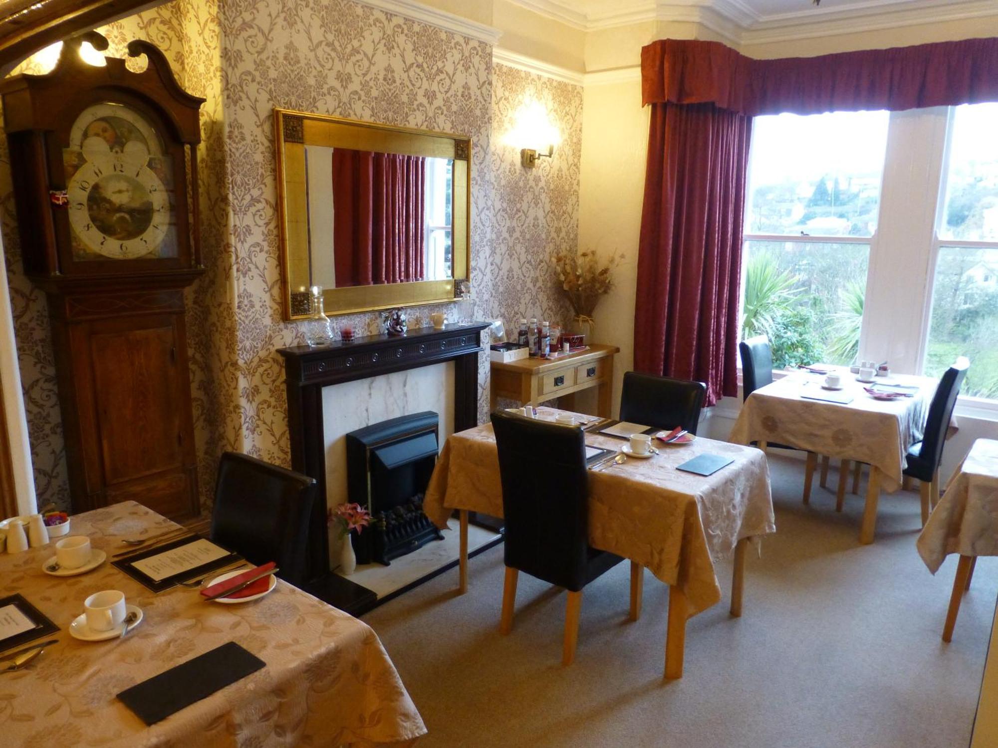 קונווי Bryn Derwen Guest House מראה חיצוני תמונה